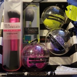 FIVE NEW REAL TECHNIQUES products!